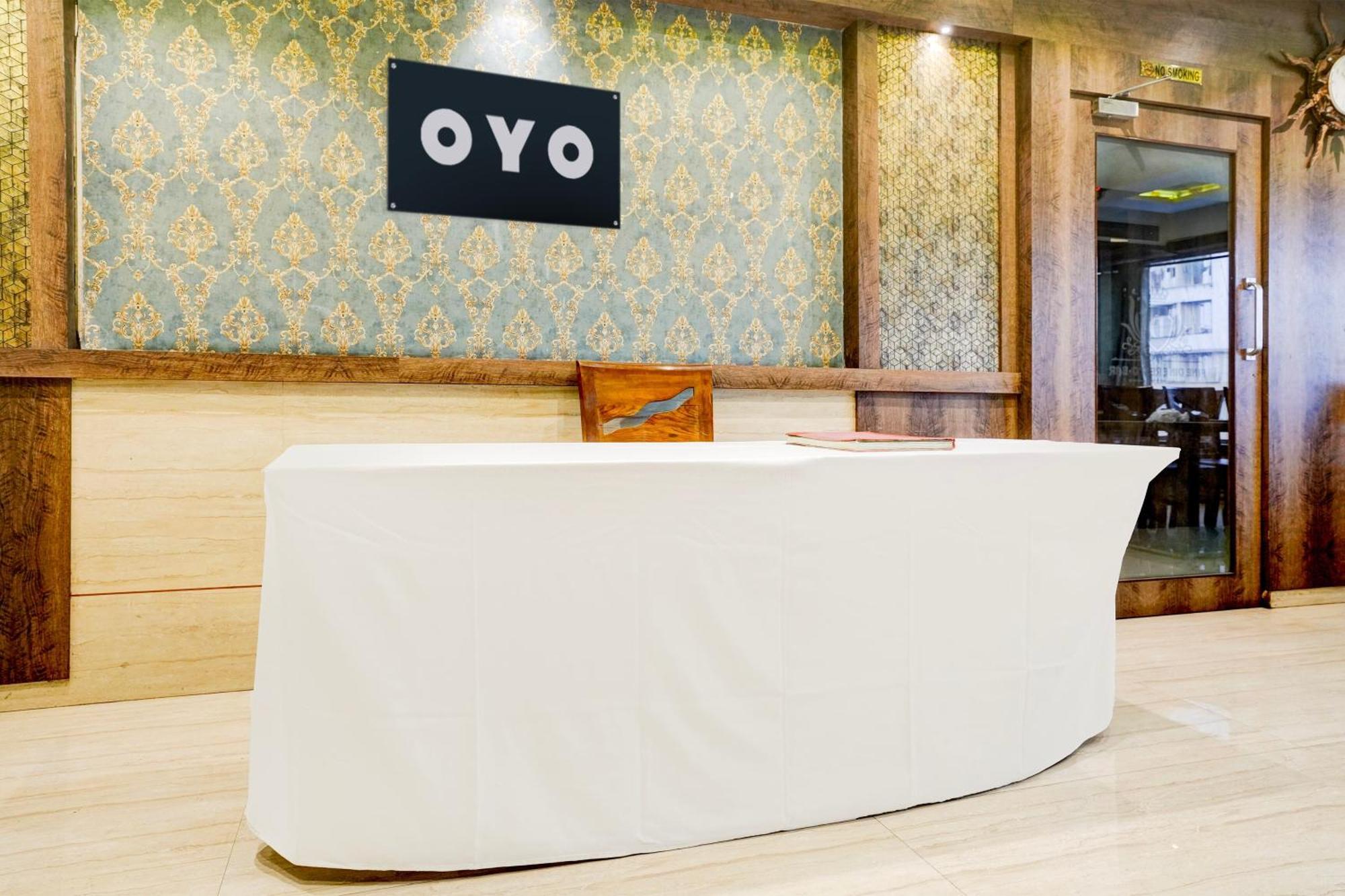 Super Hotel O Divine Fine Dine Lodging And Boarding Kalyān Eksteriør billede